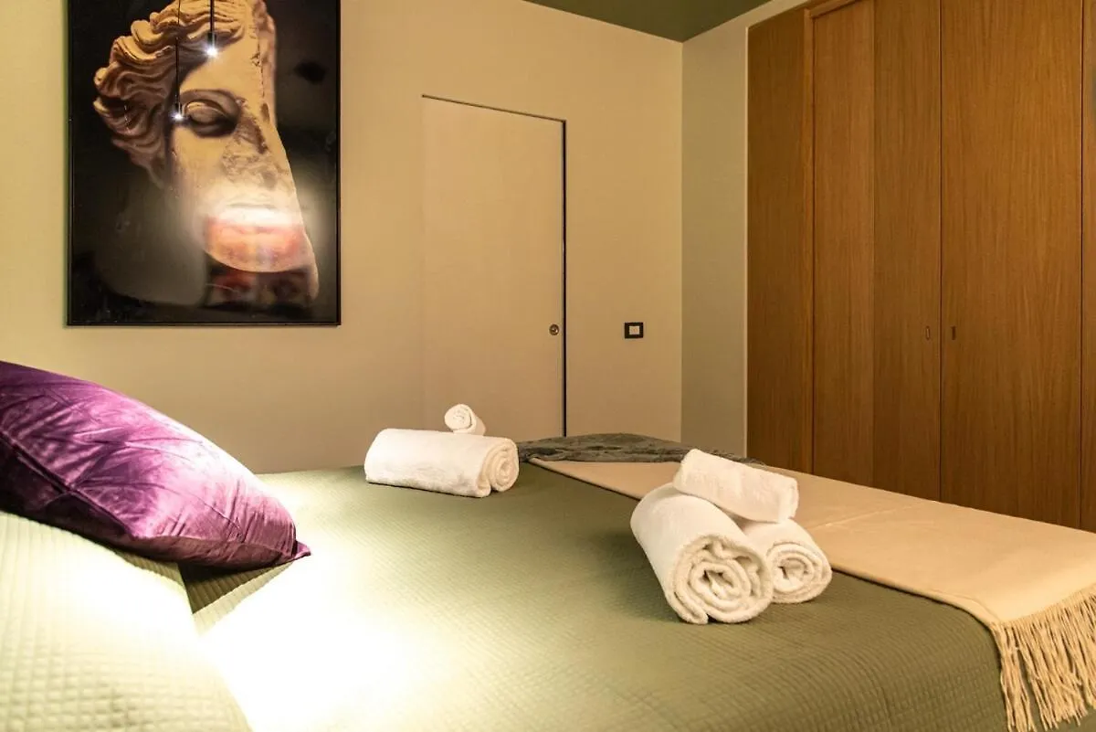 Fabiolous Suites Rom 0*,